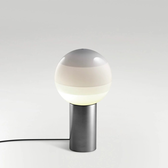 Настольный светильник Dipping Light белый-графитовый