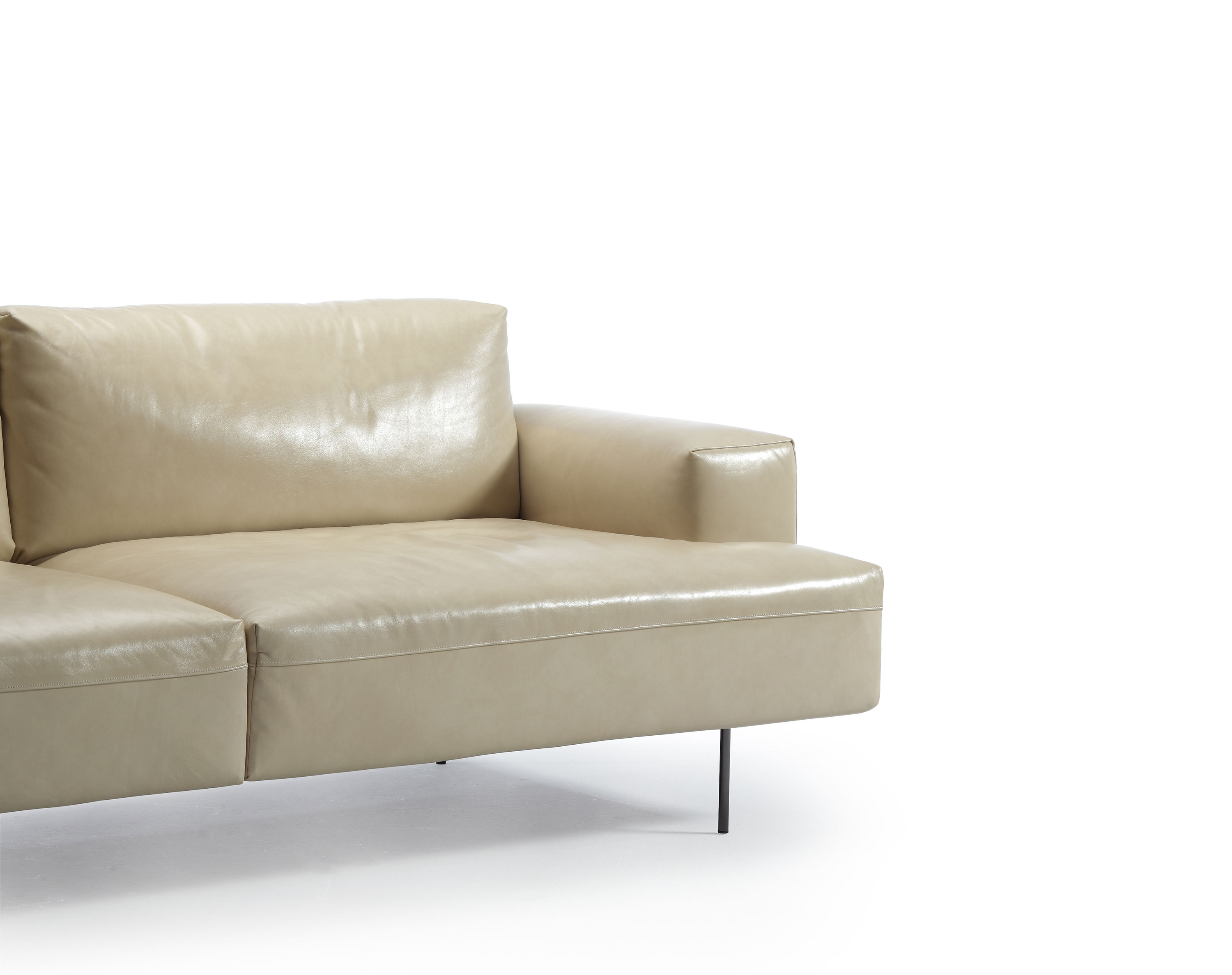 Диван Tiptoe 250 короткие подлокотники
